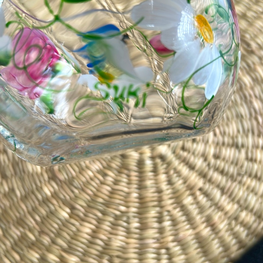 Decorative Glass Bowl.  Hand painted by Suki. Lovely floral design. Like new. - Picture 6 of 6